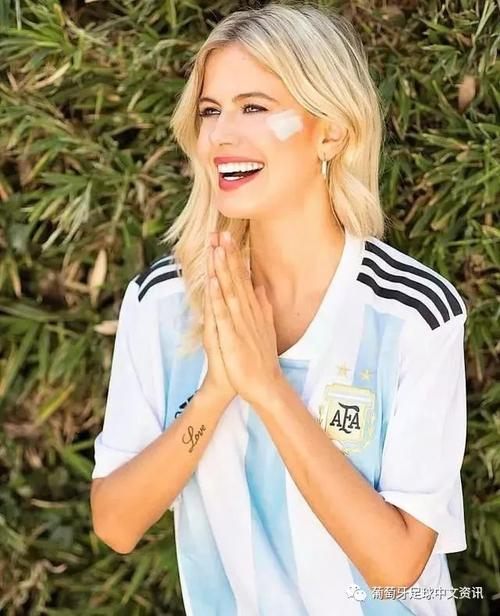阿根廷女球迷的相关图片